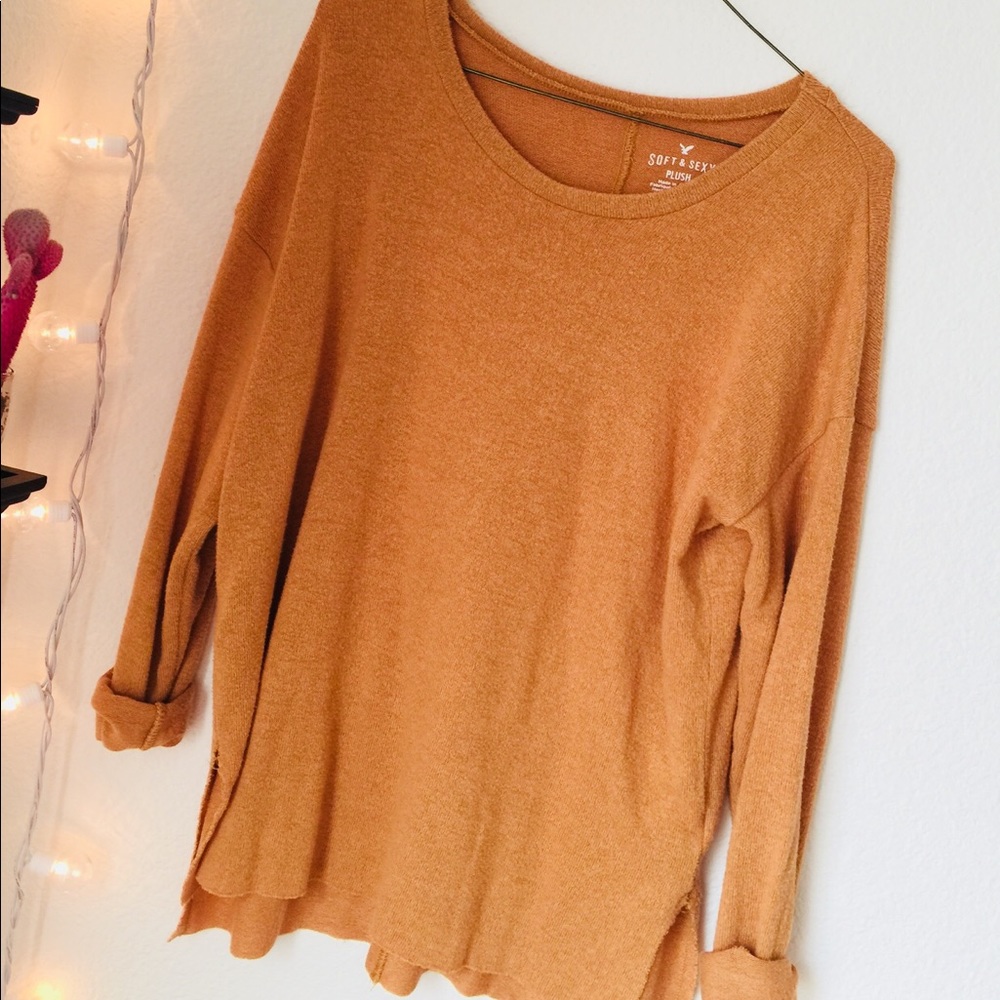 American Eagle sweater